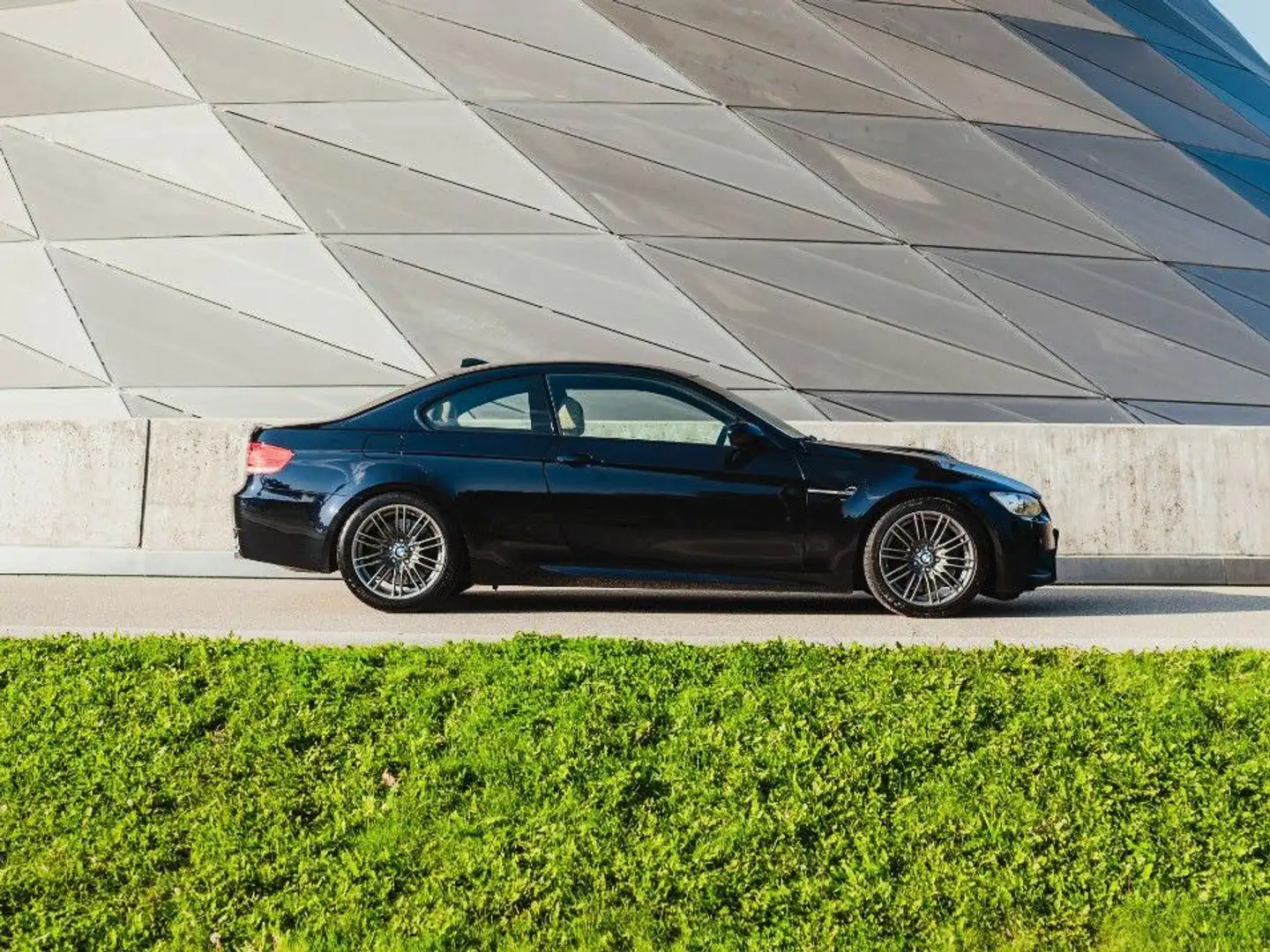 BMW M3 (Carbondach, Manual, First paint, EU Car) Negru - 2
