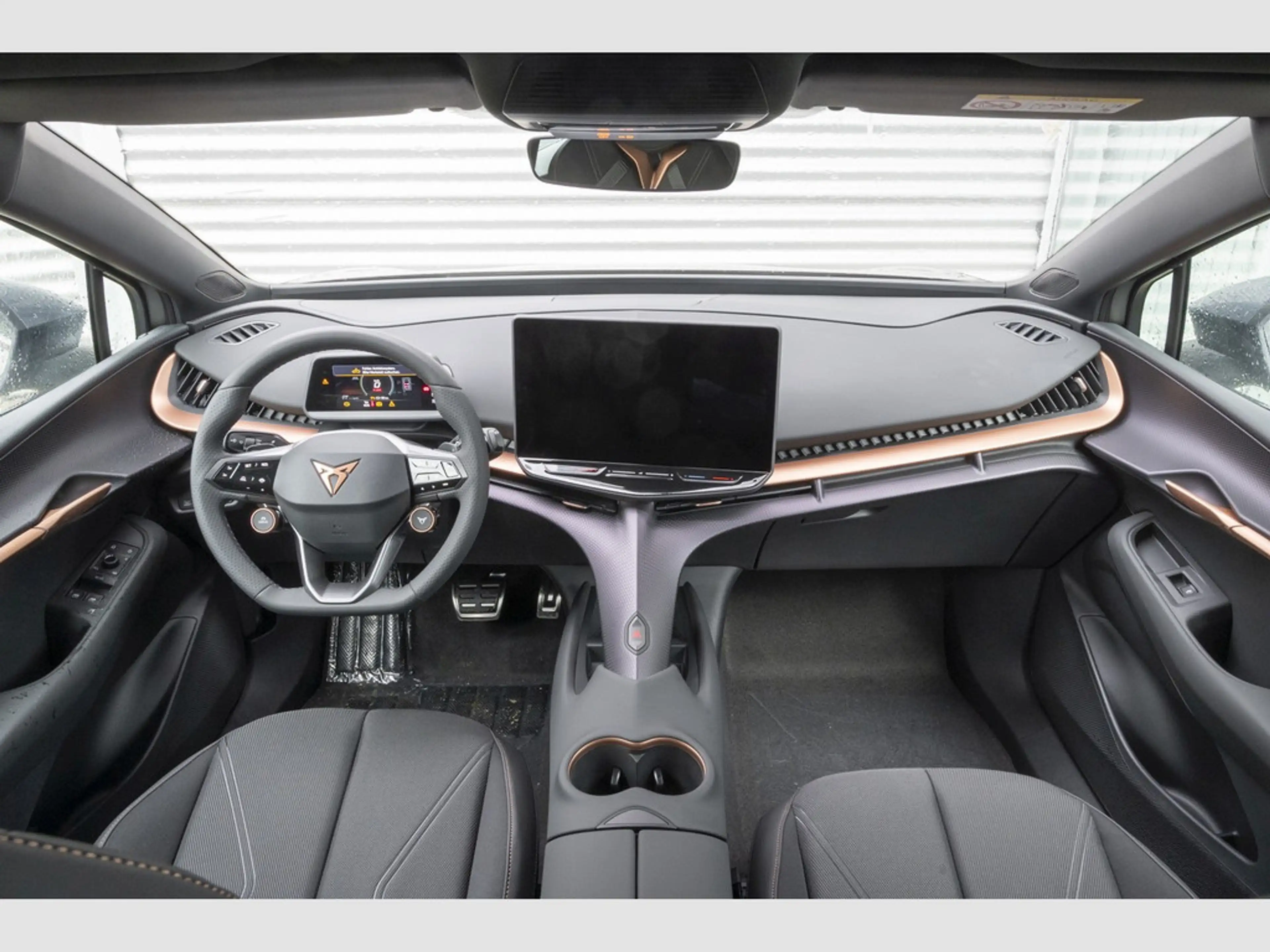 CUPRA Tavascan Endurance 210 kW — photo 12