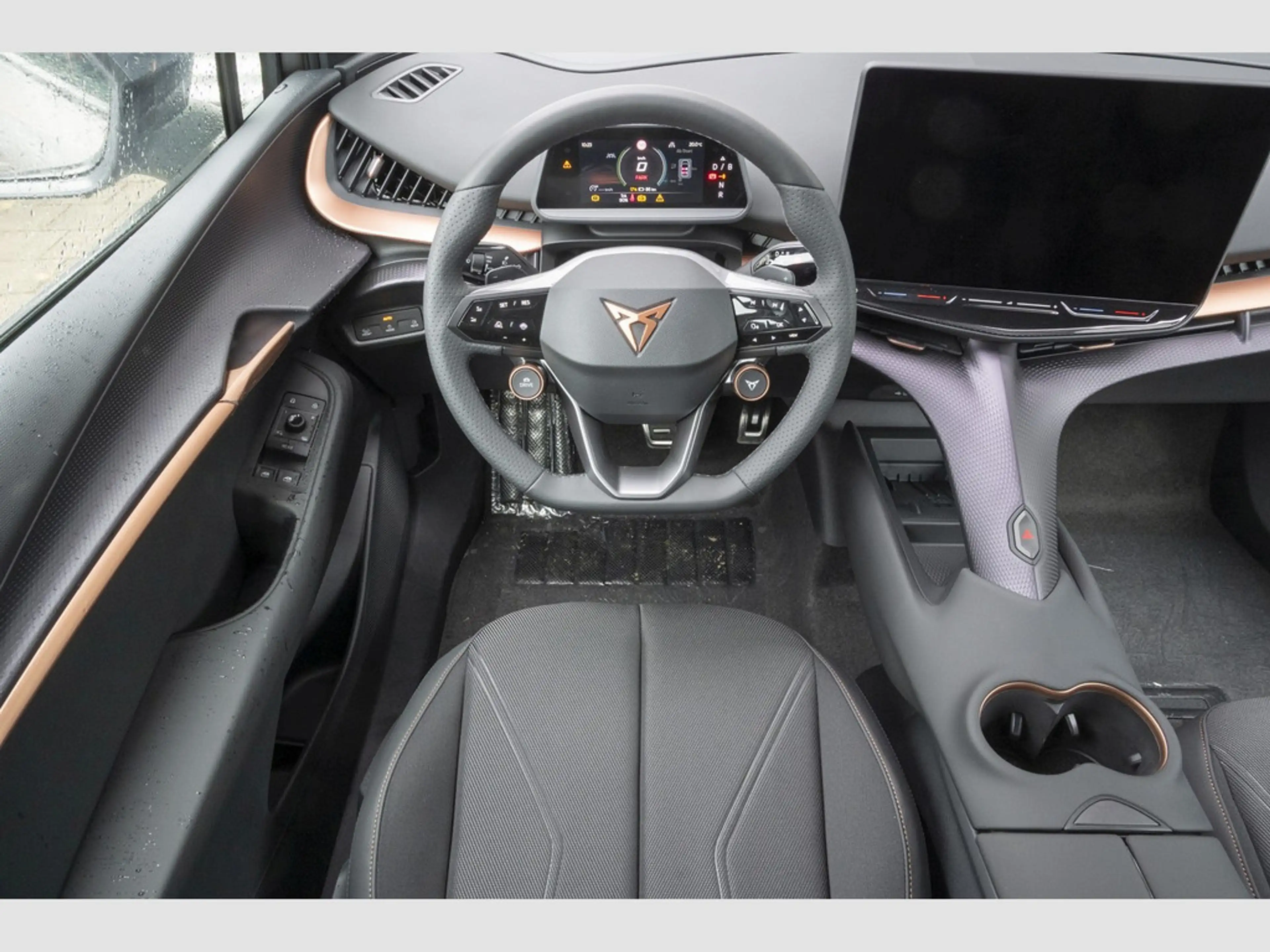 CUPRA Tavascan Endurance 210 kW — photo 14