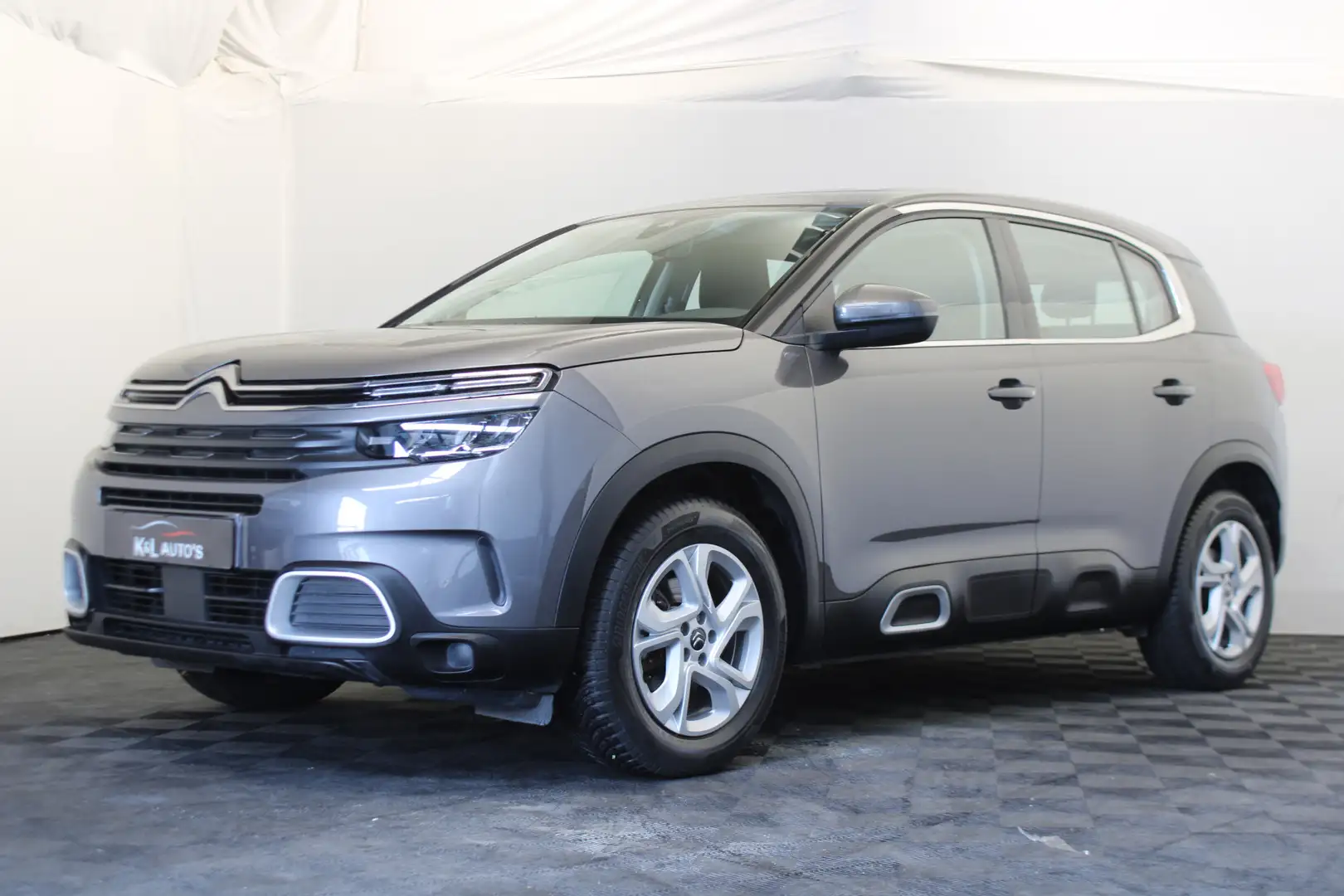 Citroen C5 Aircross 1.2 PureTech Live Grijs - 1