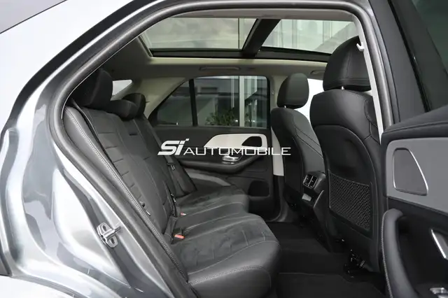 Mercedes-Benz Gle Class view 14
