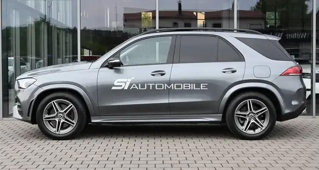Mercedes-Benz Gle Class view 2