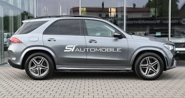 Mercedes-Benz Gle Class view 6