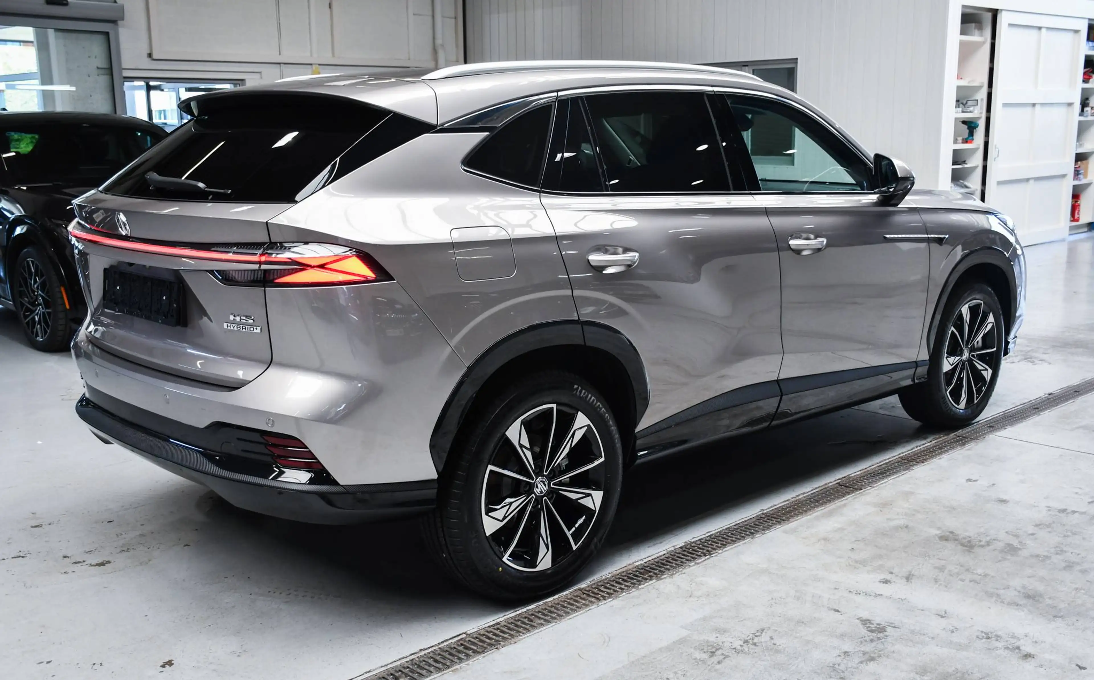 MG HS HS Hybrid 1.5 Turbo Luxury - NAVIGATIE / 360 CAMERA / SMARTLINK / ACC / BLIS — photo 3