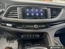 Buick Enclave снимка Buick Enclave