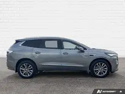 Buick Enclave снимка Buick Enclave