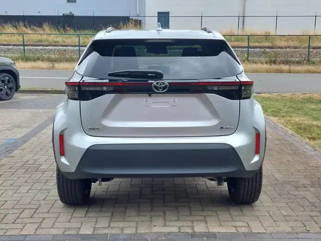 Toyota Yaris Cross view 8