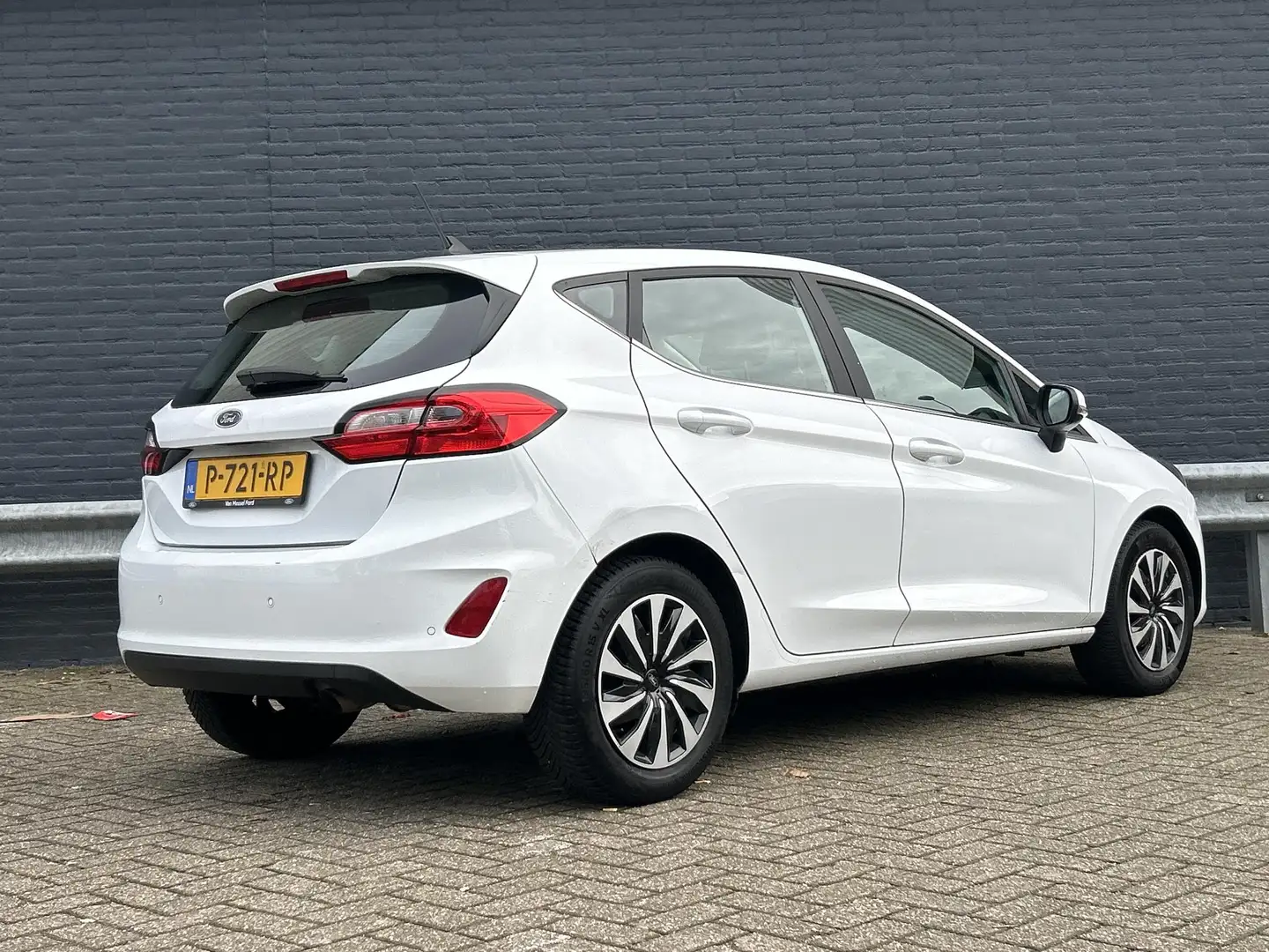 Ford Fiesta 1.0 EcoBoost Hybrid Titanium | Climate | Cruise | Blanc - 2