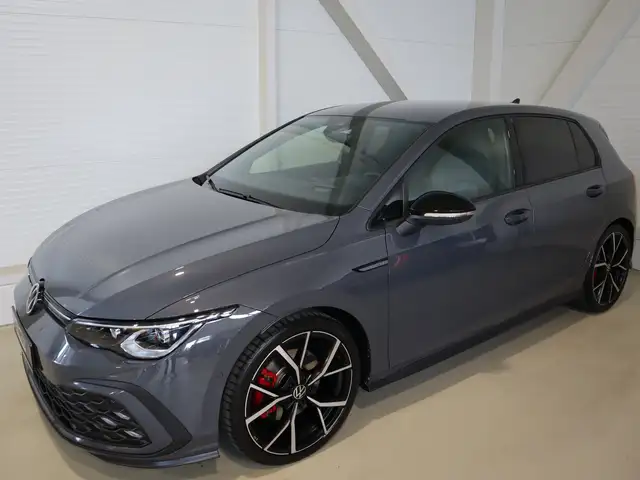 Volkswagen Golf GTD GTD Black Style HUD/RFK/19Zoll Estoril