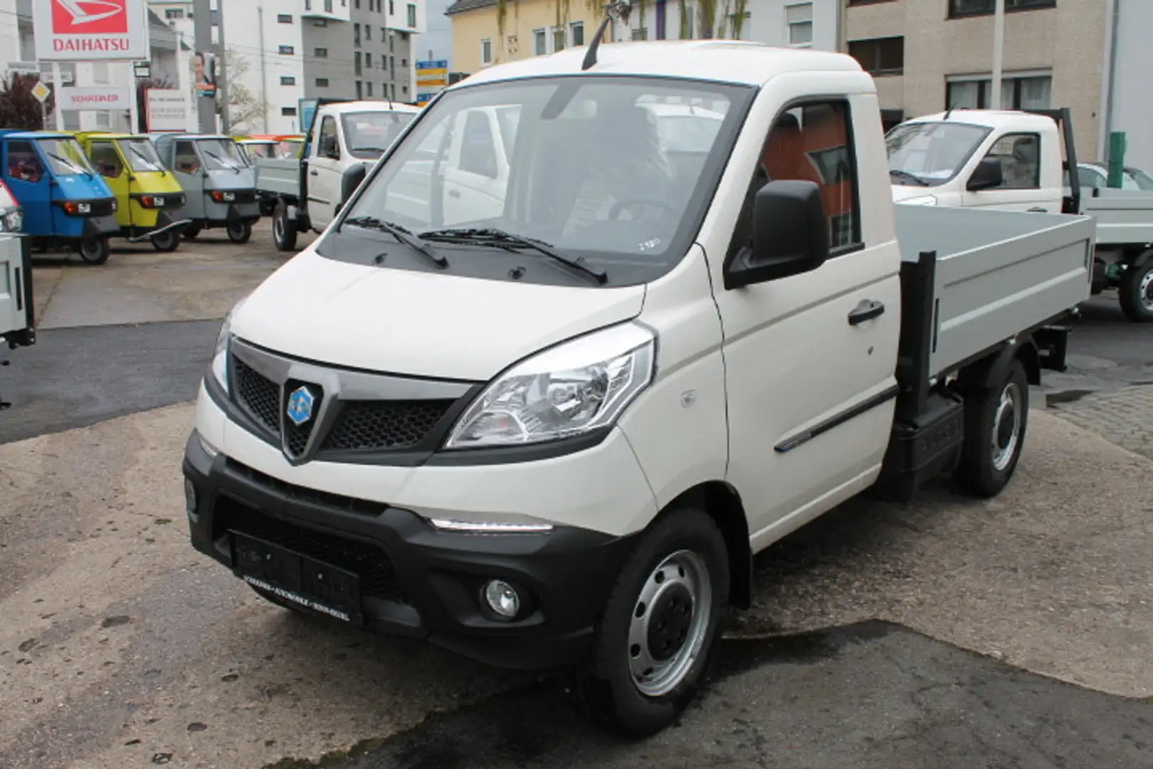 Piaggio Porter NP6 Kipper TOP 220 Klima 2025 Blanco - 1