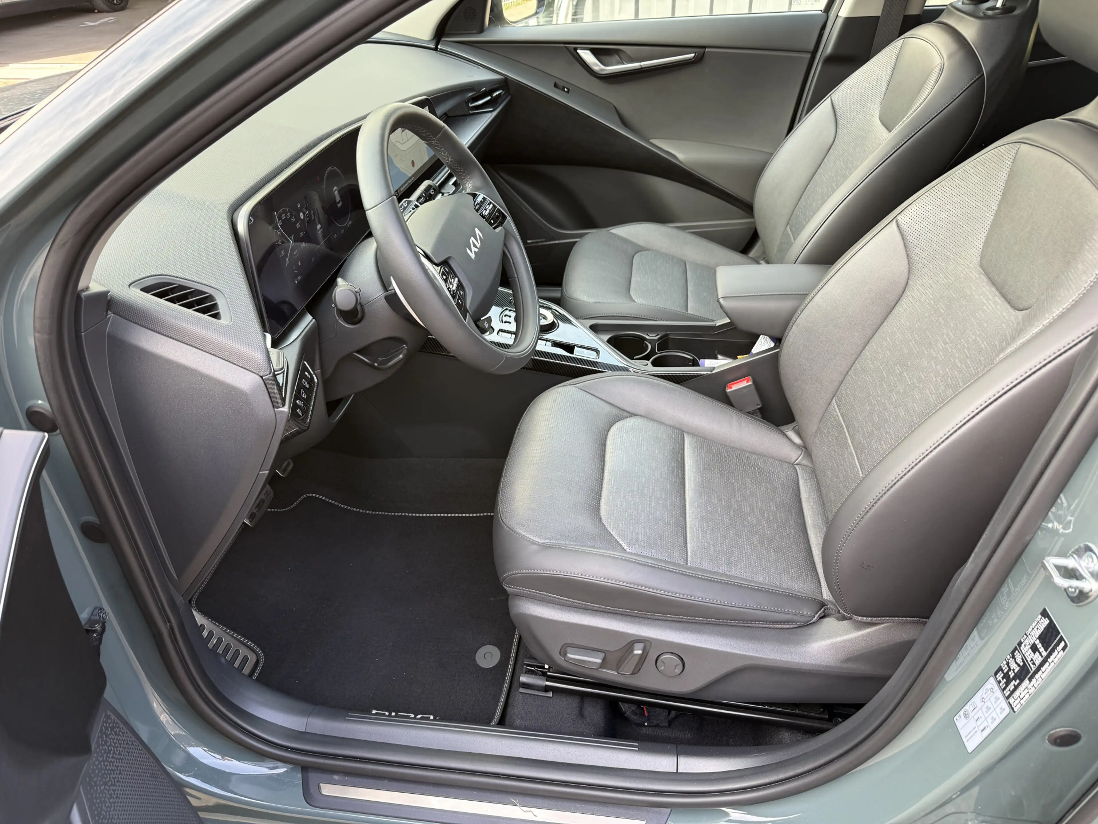 Kia Niro 1.6 GDi Hybrid DynamicLine Open Dak Leer El.Klep H — photo 34