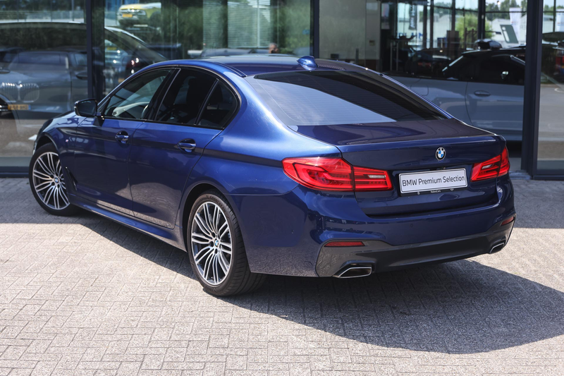 BMW 520 5 Serie 520i High Executive M Sport Automaat / Com — photo 2