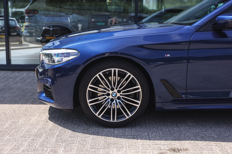 BMW 520 5 Serie 520i High Executive M Sport Automaat / Com — photo 4