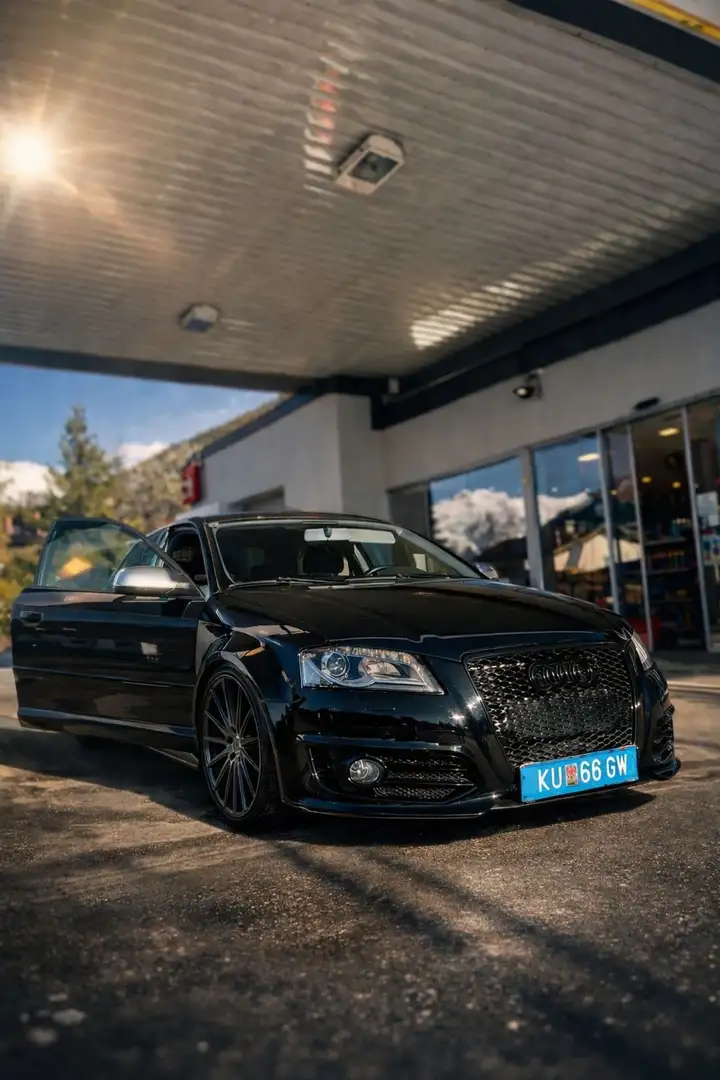 Audi S3 A3 2,0 TFSI quattro Schwarz - 2