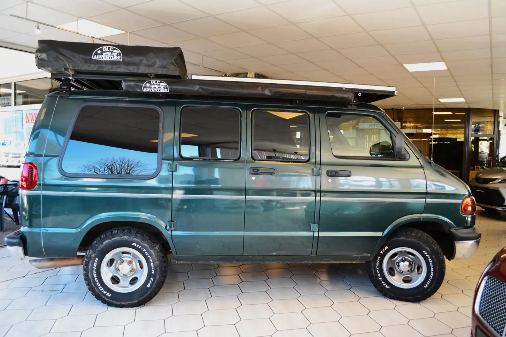 Dodge Van Shorty  3,9 V6 Low Top Verde - 1