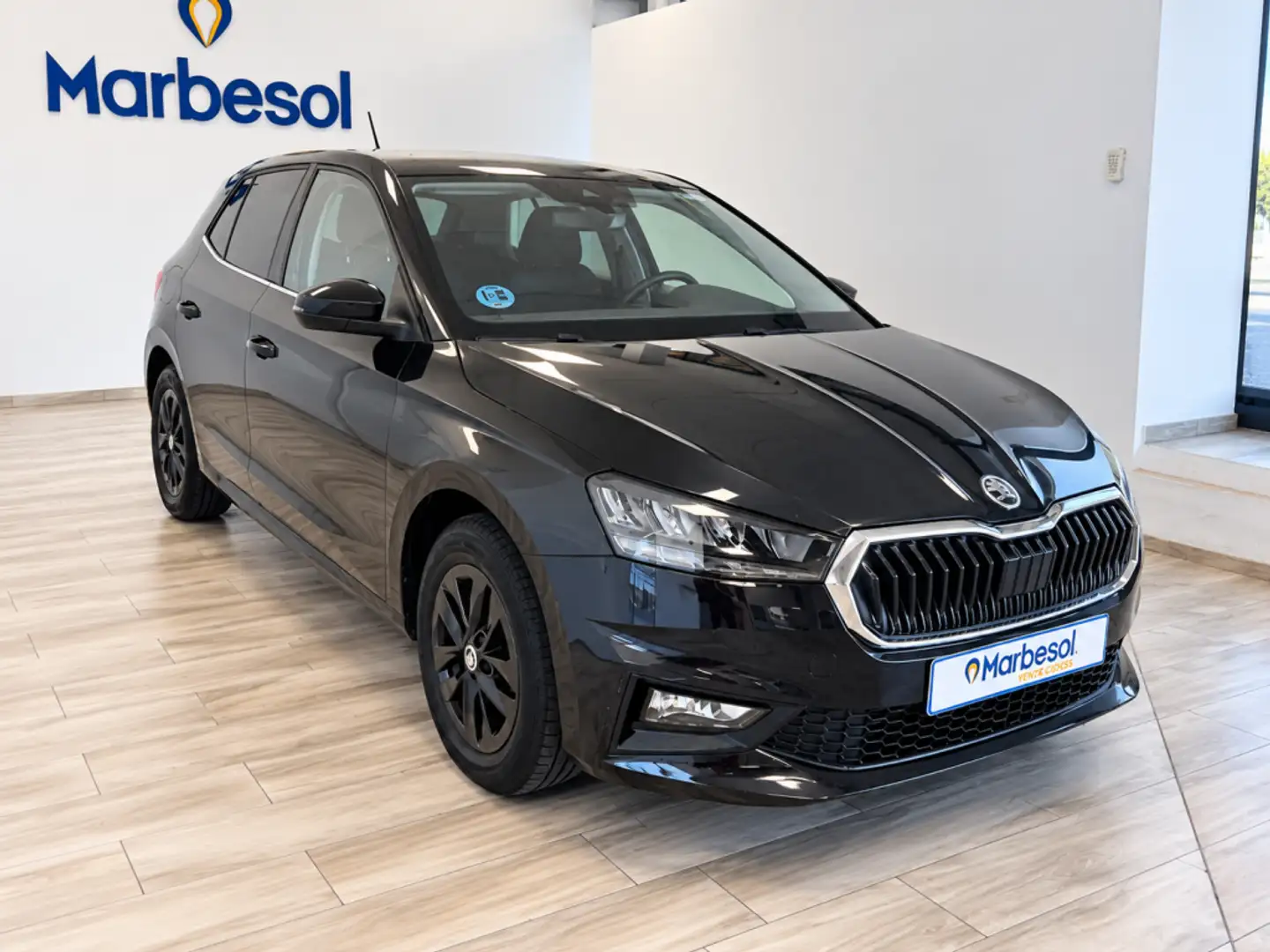Skoda Fabia 1.0 TSI Design DSG 85kW Negro - 2