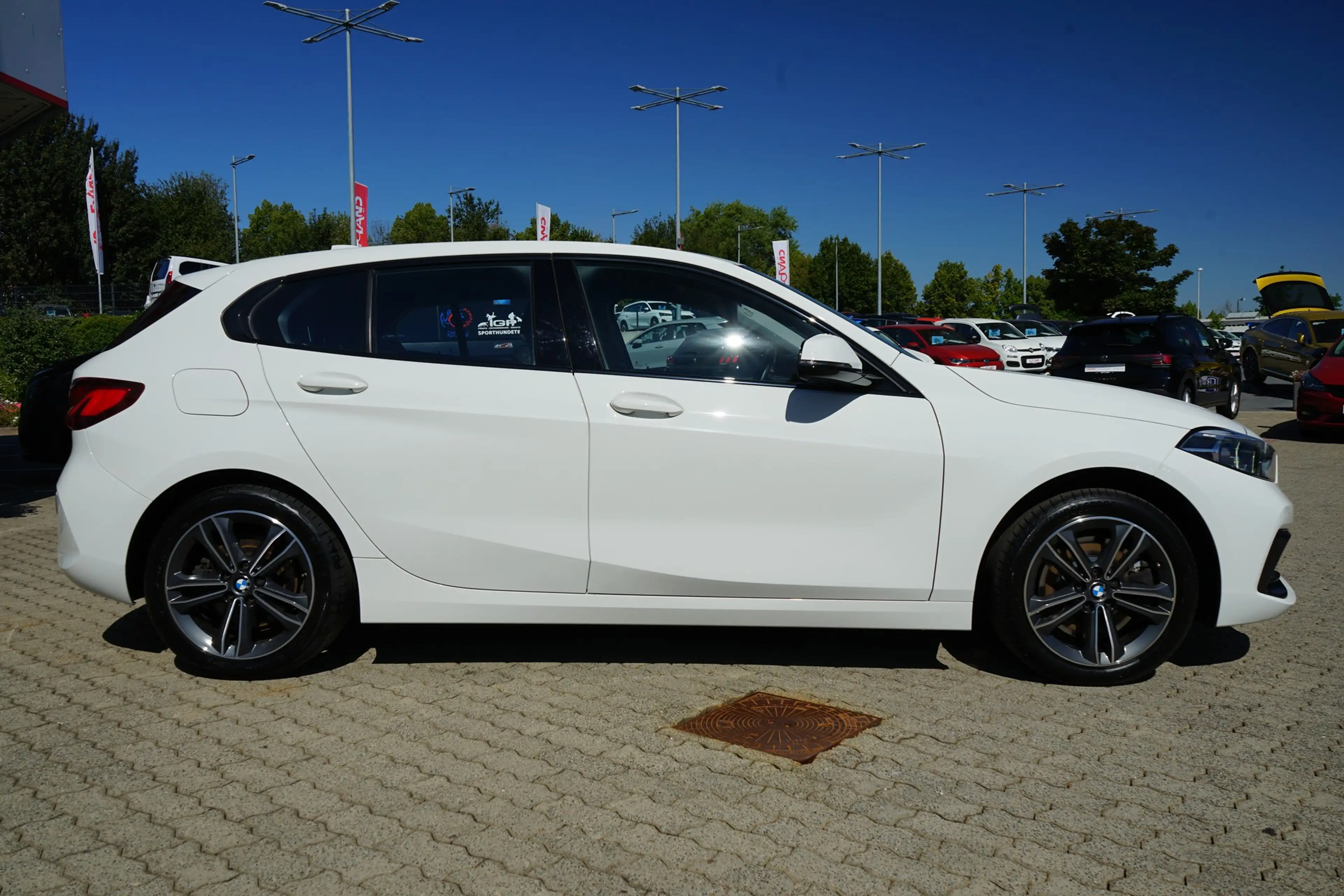 BMW 120 120d xDrive Sport Line LED Navi Spurhalte DAB — photo 3