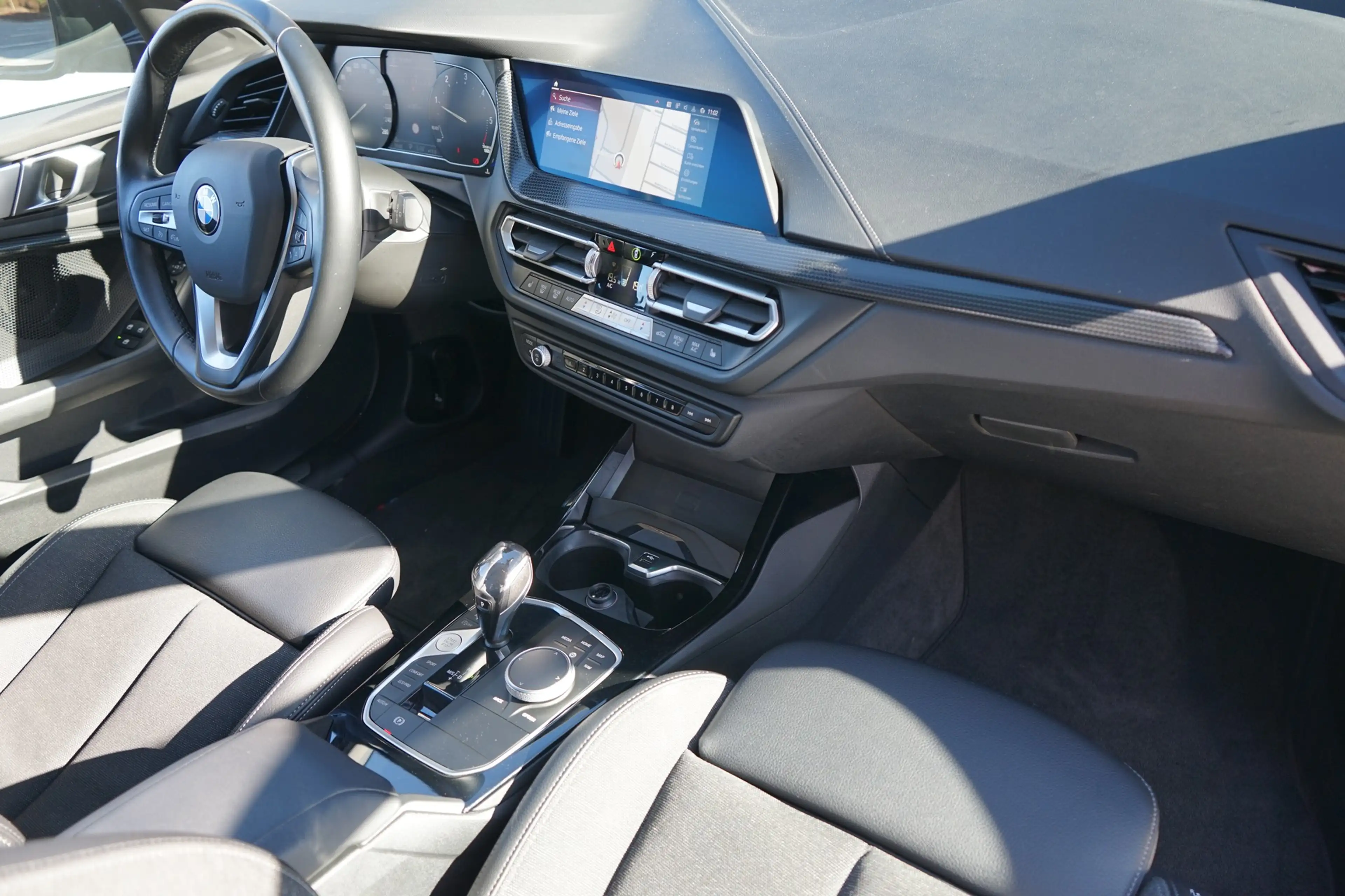 BMW 120 120d xDrive Sport Line LED Navi Spurhalte DAB — photo 5