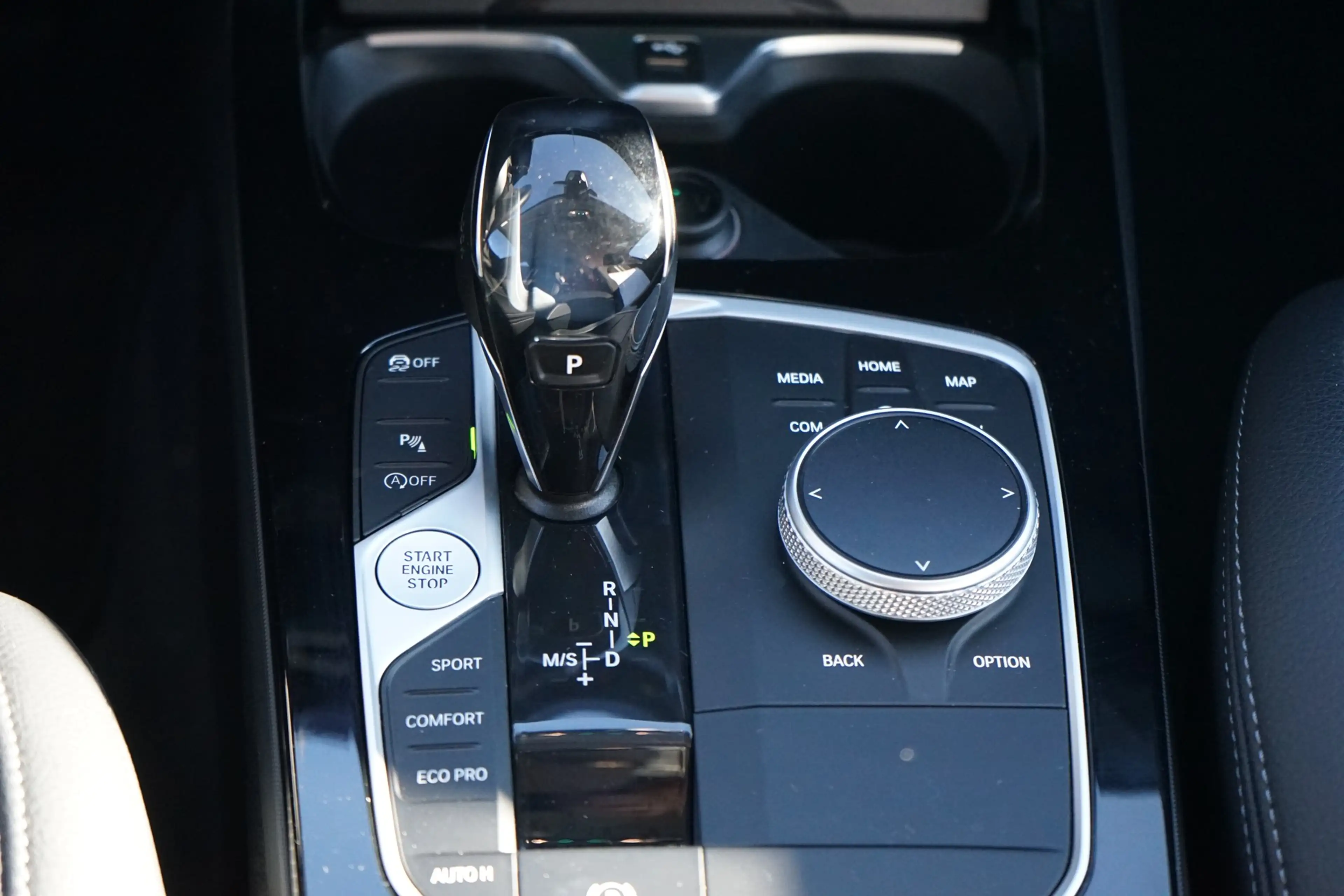 BMW 120 120d xDrive Sport Line LED Navi Spurhalte DAB — photo 12
