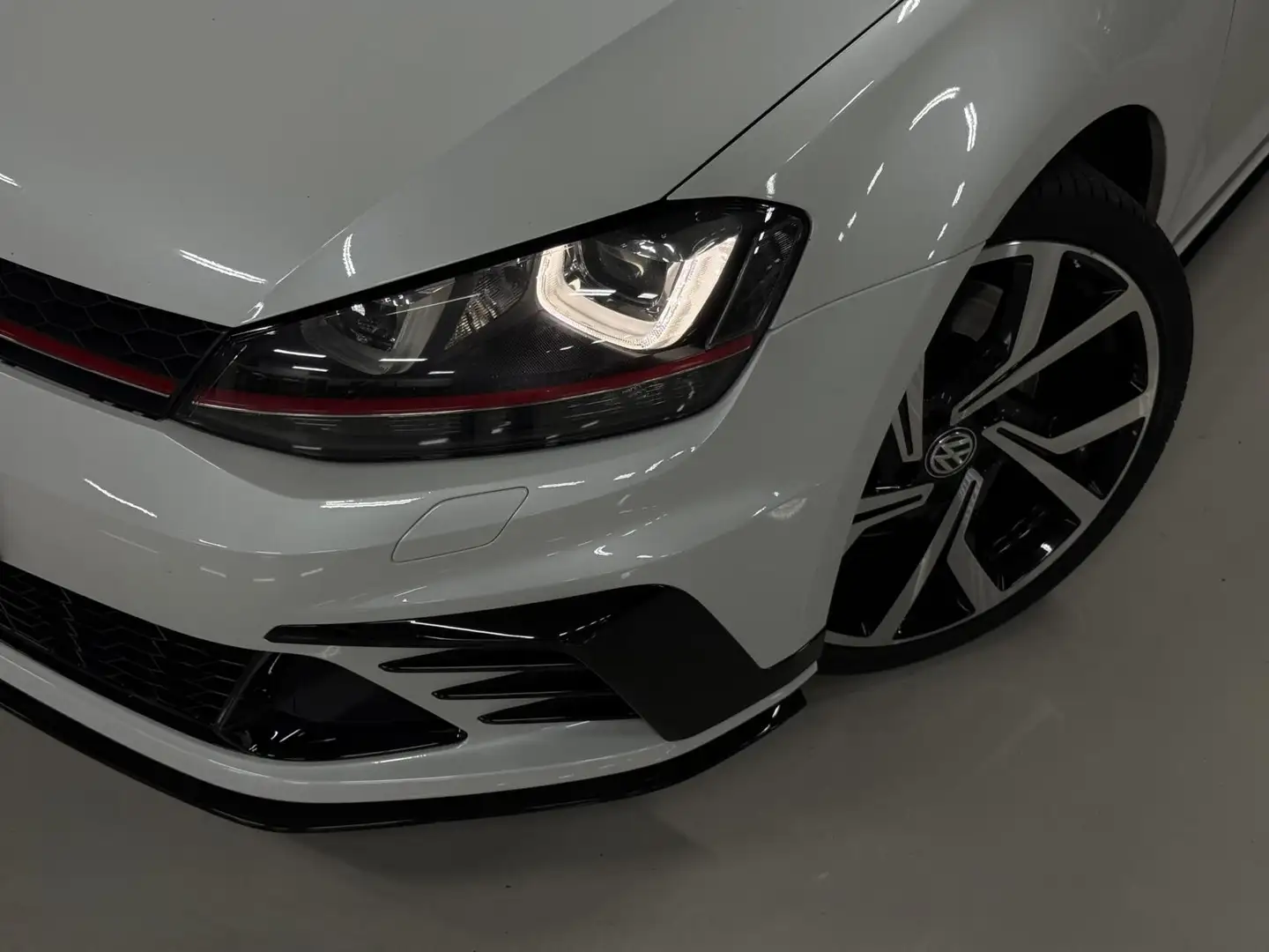 Volkswagen Golf GTI 2.0 Clubsport | NL | Pano | DynAudio Blanc - 2
