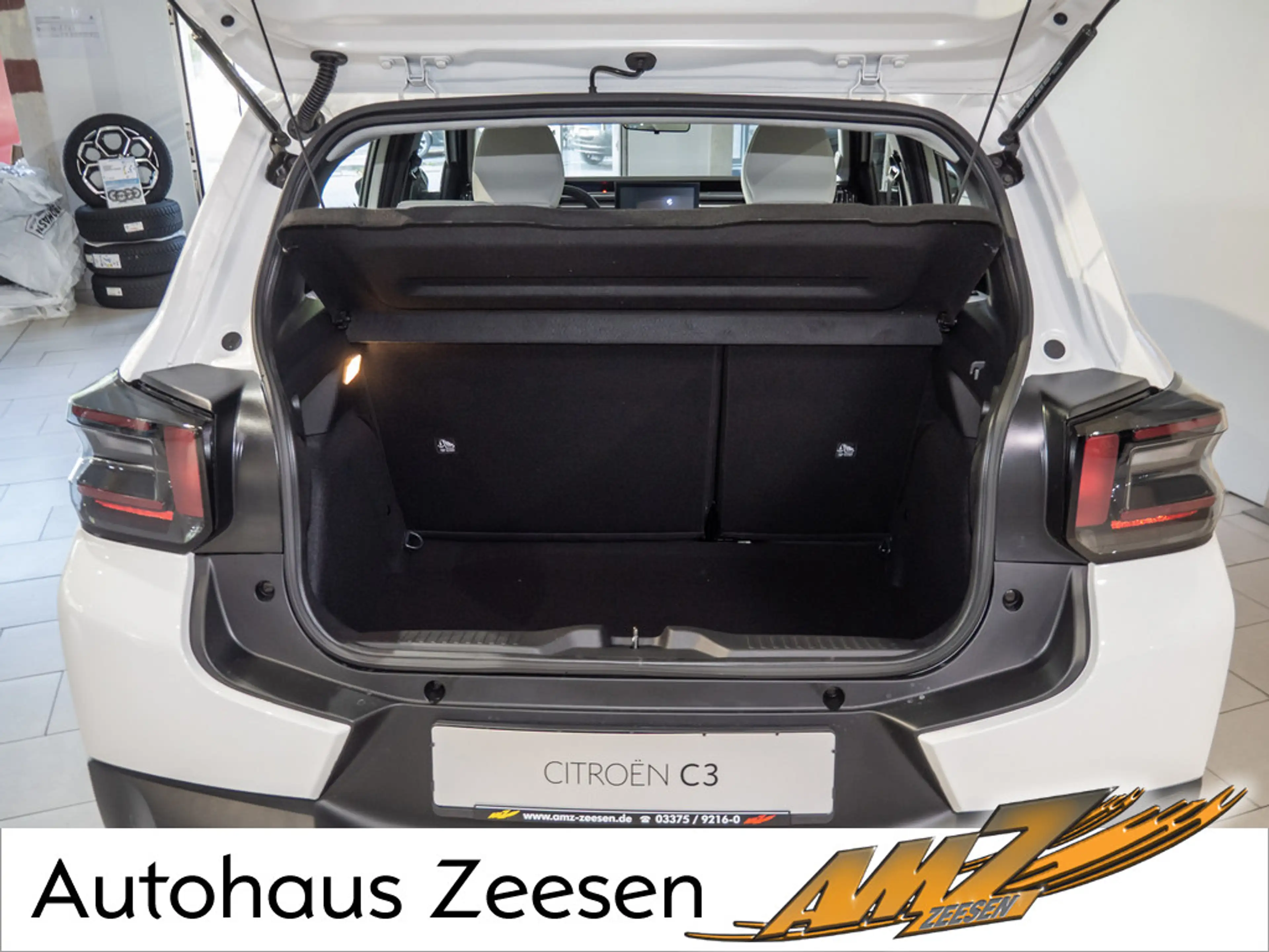 Citroen C3 Hybrid 110 Plus LED SITZHEIZUNG PDC HUD — photo 17
