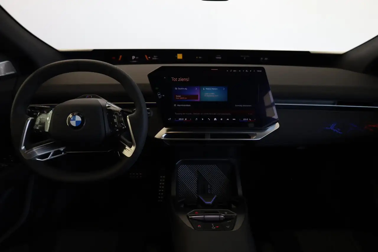 BMW iX3 2026 — фото 11