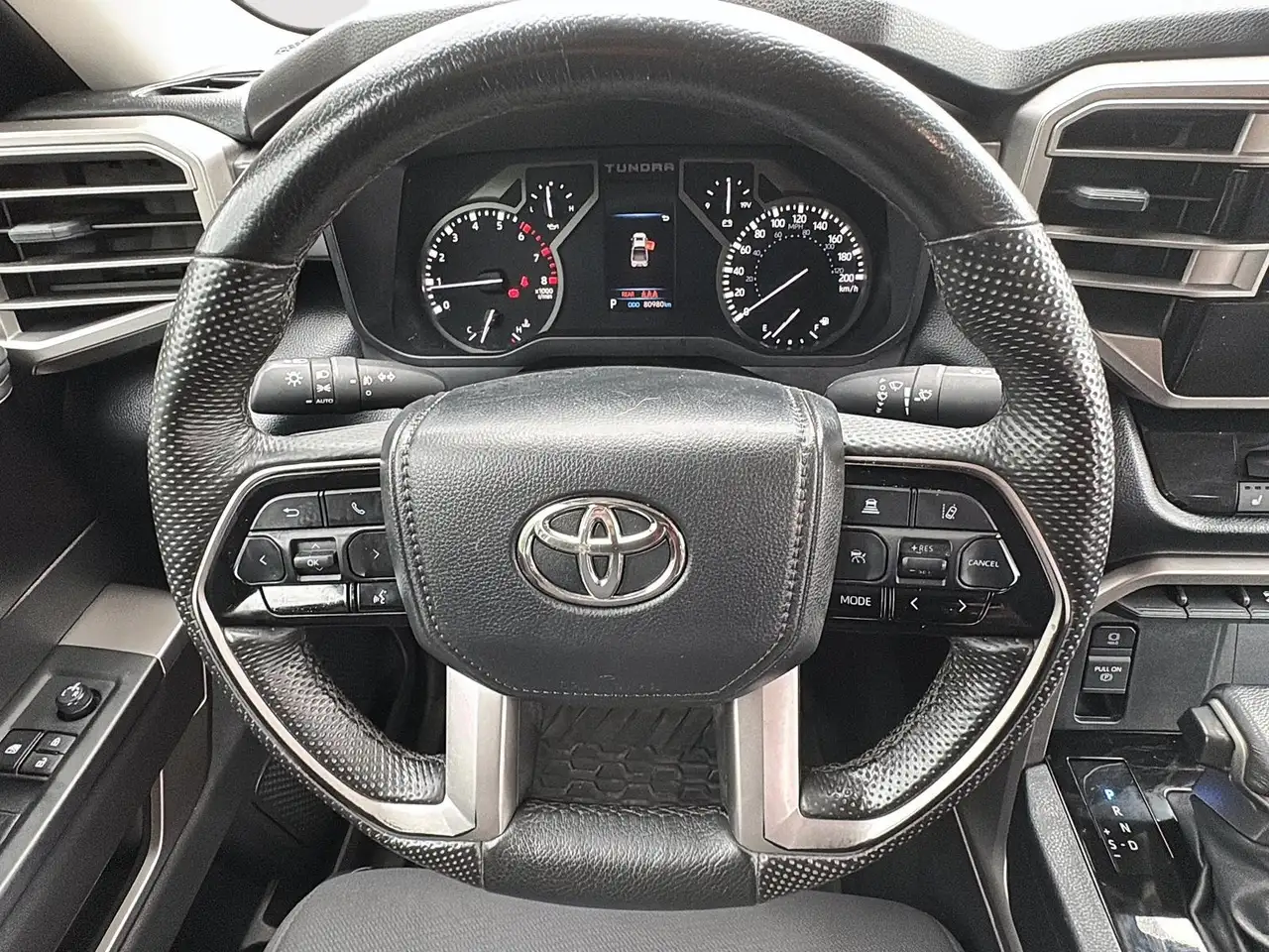 Toyota Tundra photo Toyota Tundra