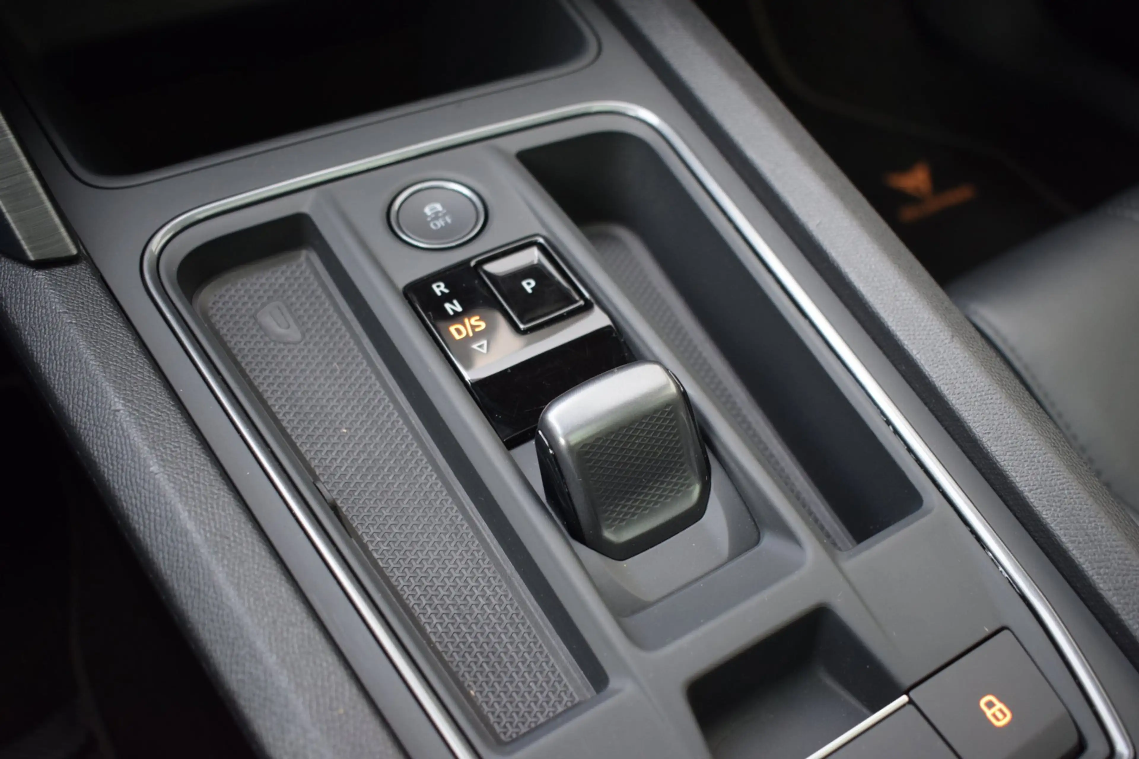 CUPRA Formentor 1.4 e-Hybrid VZ 245PK PHEV Copper Edition SCHAALST — photo 46