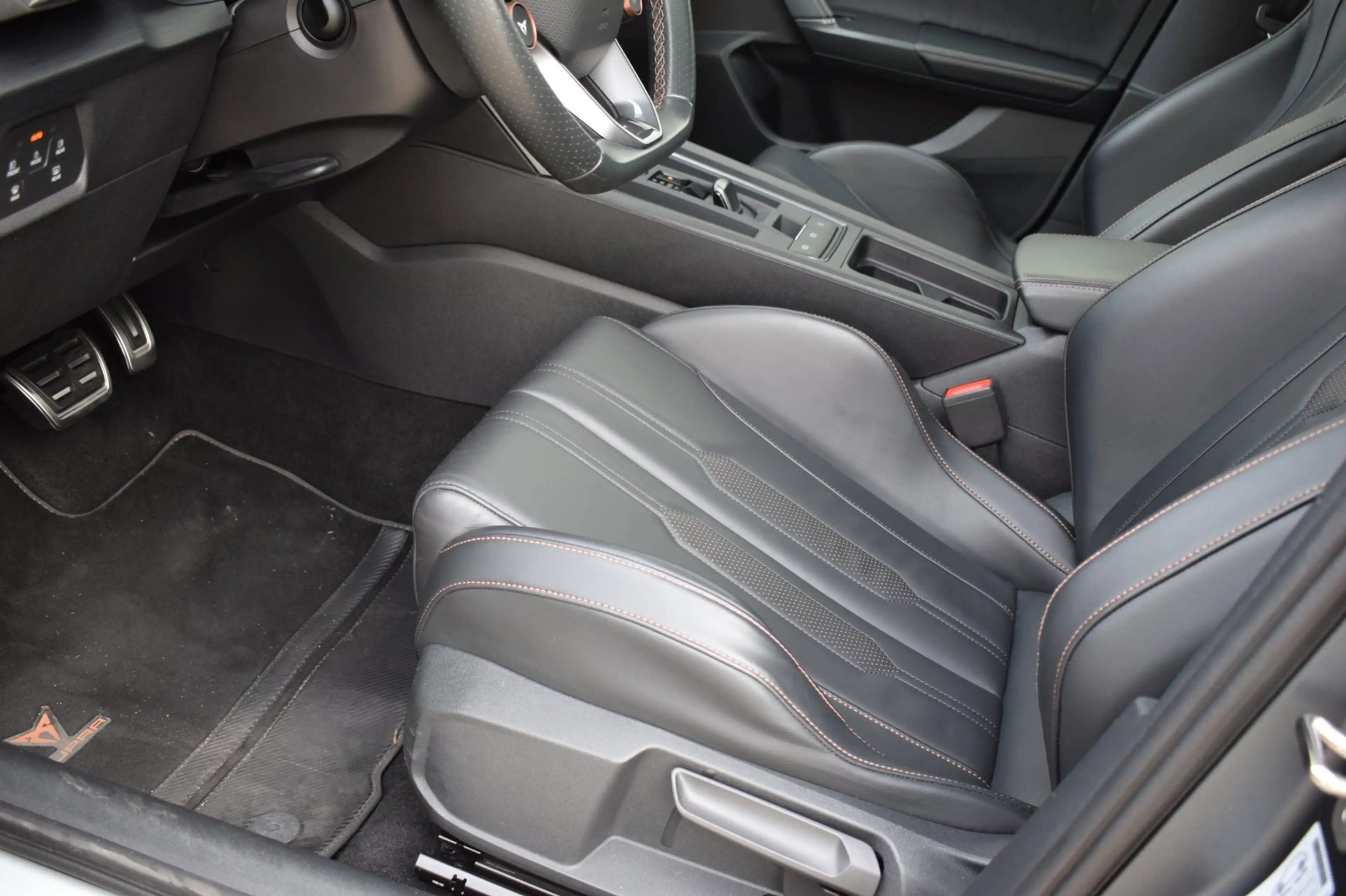 CUPRA Formentor 1.4 e-Hybrid VZ 245PK PHEV Copper Edition SCHAALST — photo 28