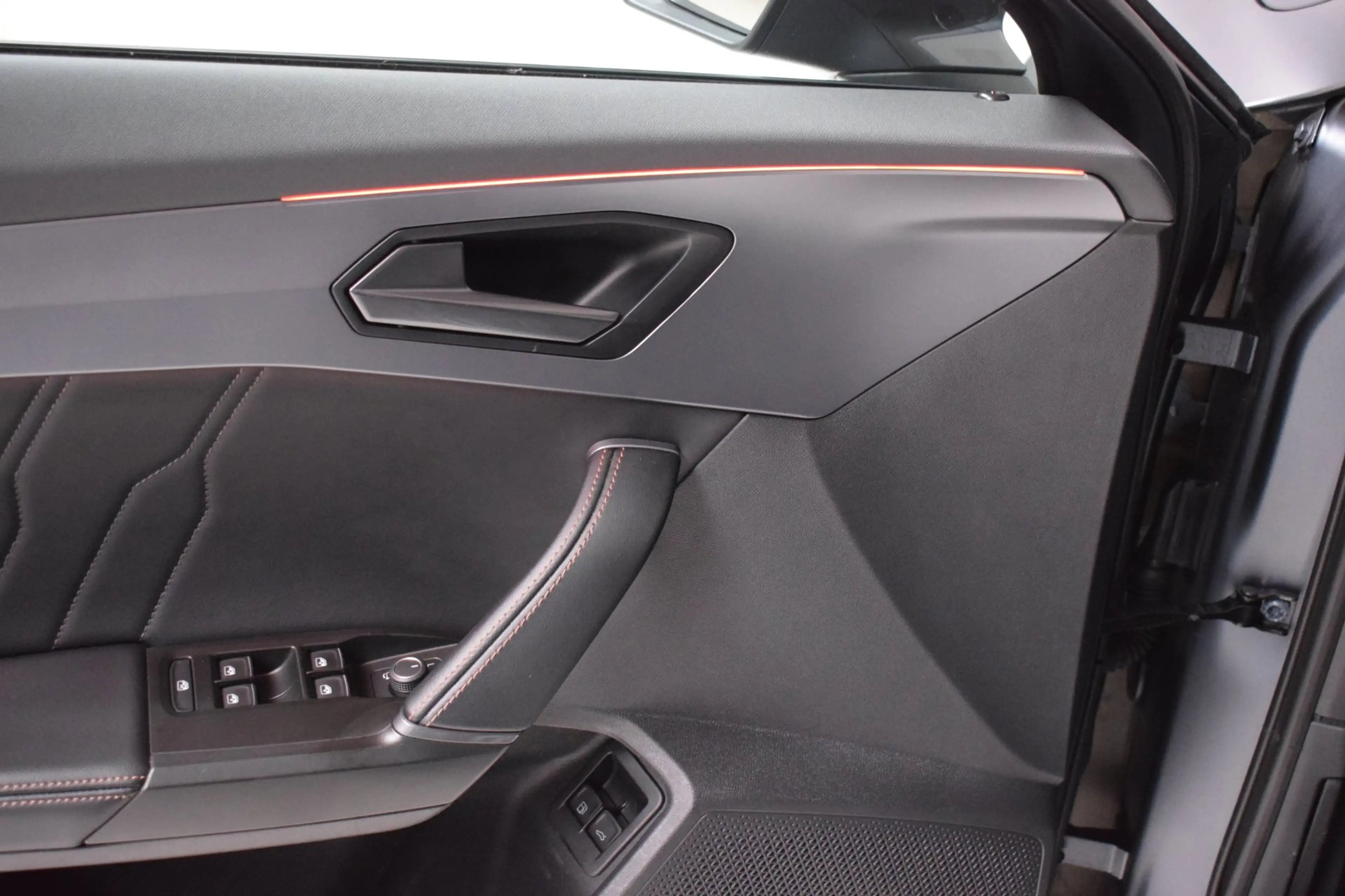 CUPRA Formentor 1.4 e-Hybrid VZ 245PK PHEV Copper Edition SCHAALST — photo 40