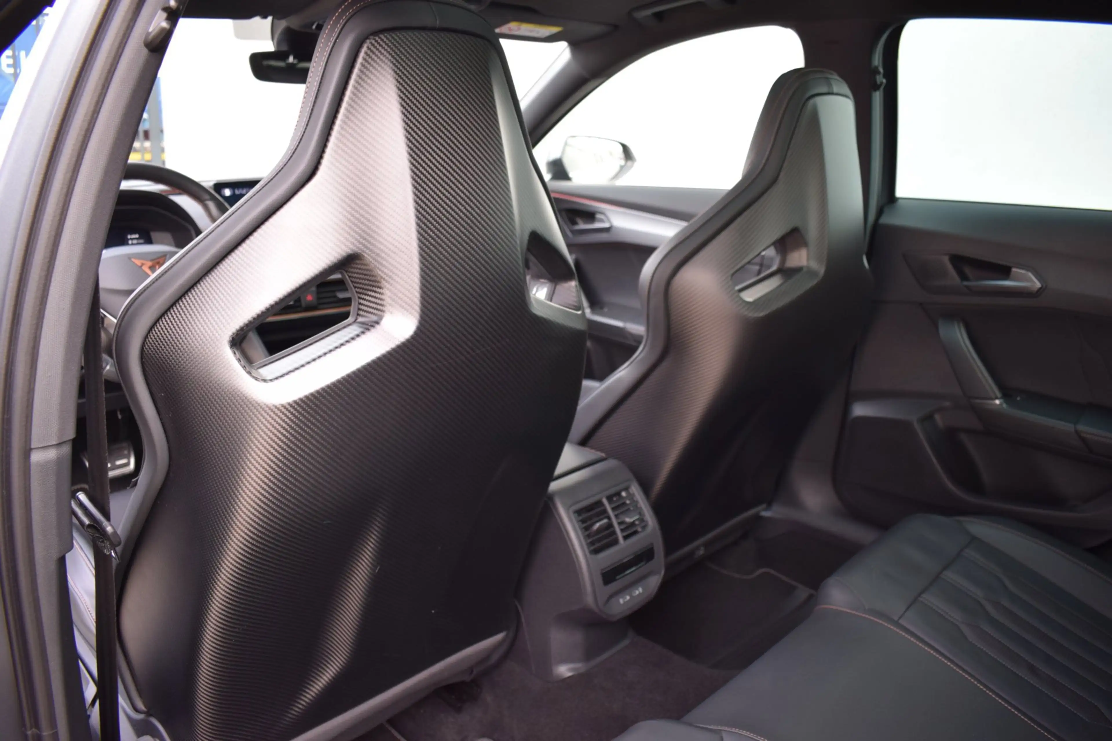 CUPRA Formentor 1.4 e-Hybrid VZ 245PK PHEV Copper Edition SCHAALST — photo 7