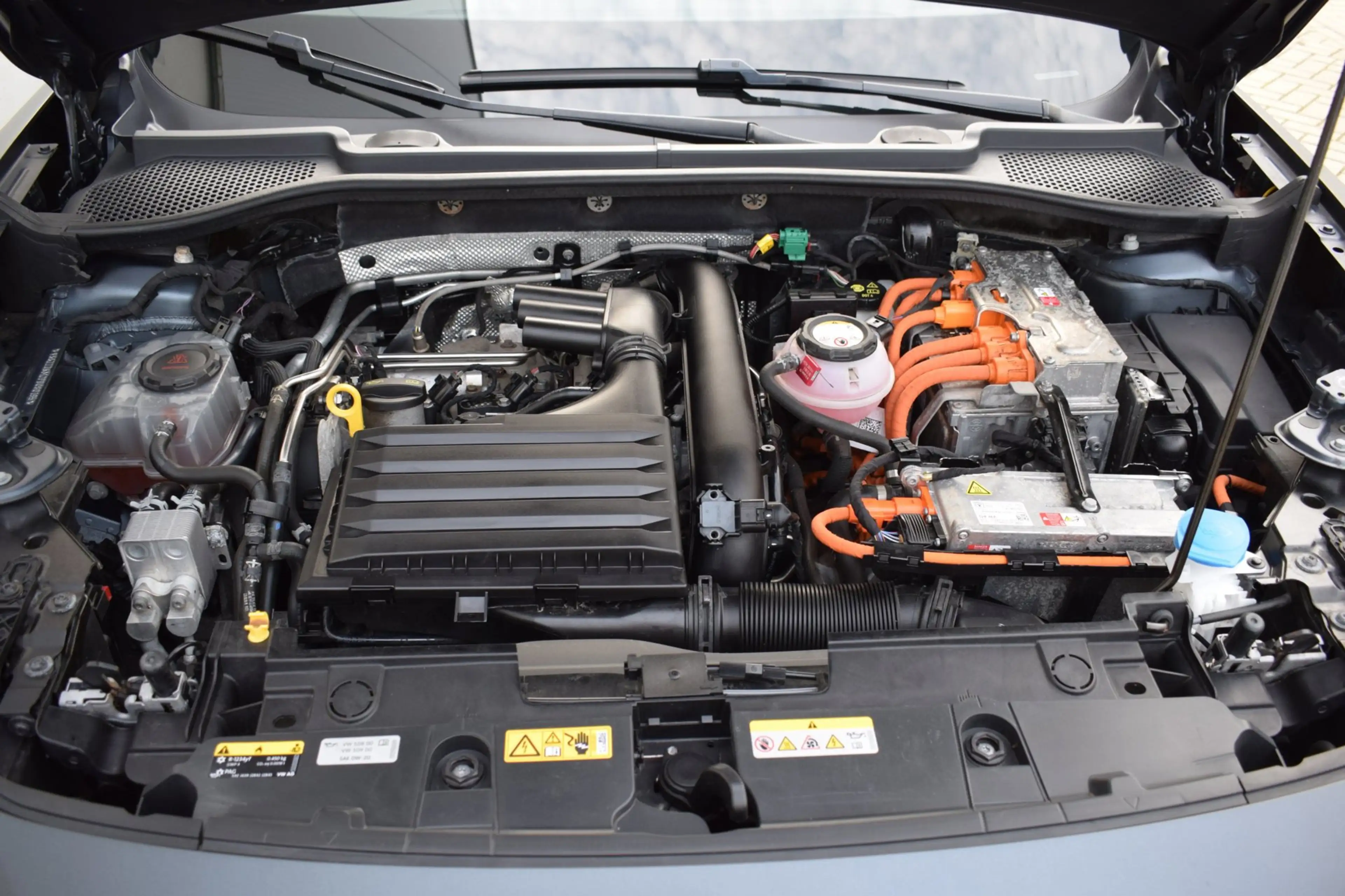 CUPRA Formentor 1.4 e-Hybrid VZ 245PK PHEV Copper Edition SCHAALST — photo 37