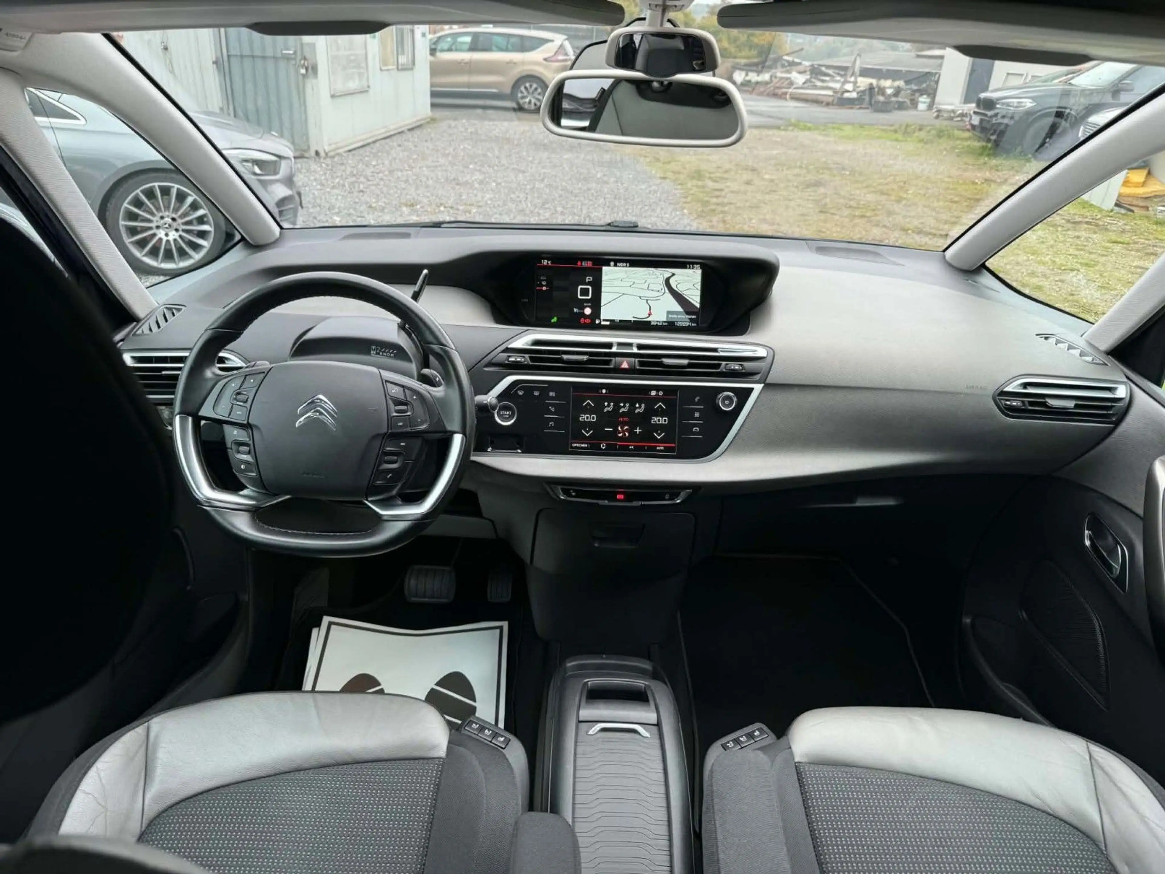 Citroen Grand C4 Picasso 1.6 THP 165 PS*7 Sitzer*Leder* — photo 11