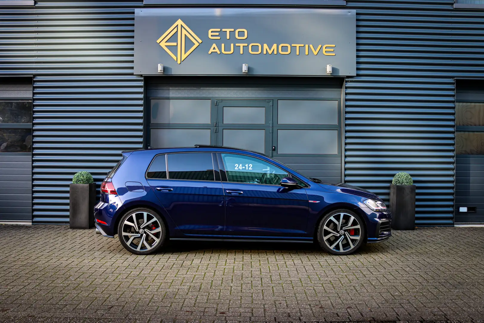 Volkswagen Golf GTI 2.0 TSI Performance Azul - 2