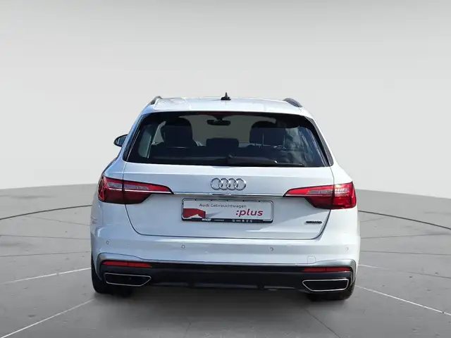 Audi A4 view 7