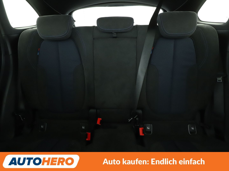 BMW X1 sDrive 20i M Sport Aut.*NAVI*HUD*LED*ACC* — photo 15