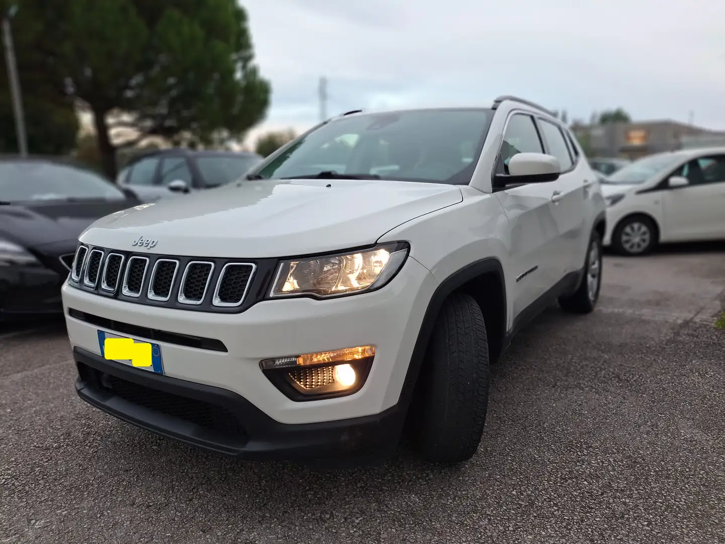 Jeep Compass Compass 1.4 m-air Longitude, 140cv GPL Blanco - 2
