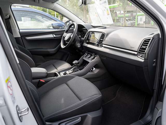 Skoda Karoq 2.0 TDI Tour NAVI AHK ACC FACEL. LED