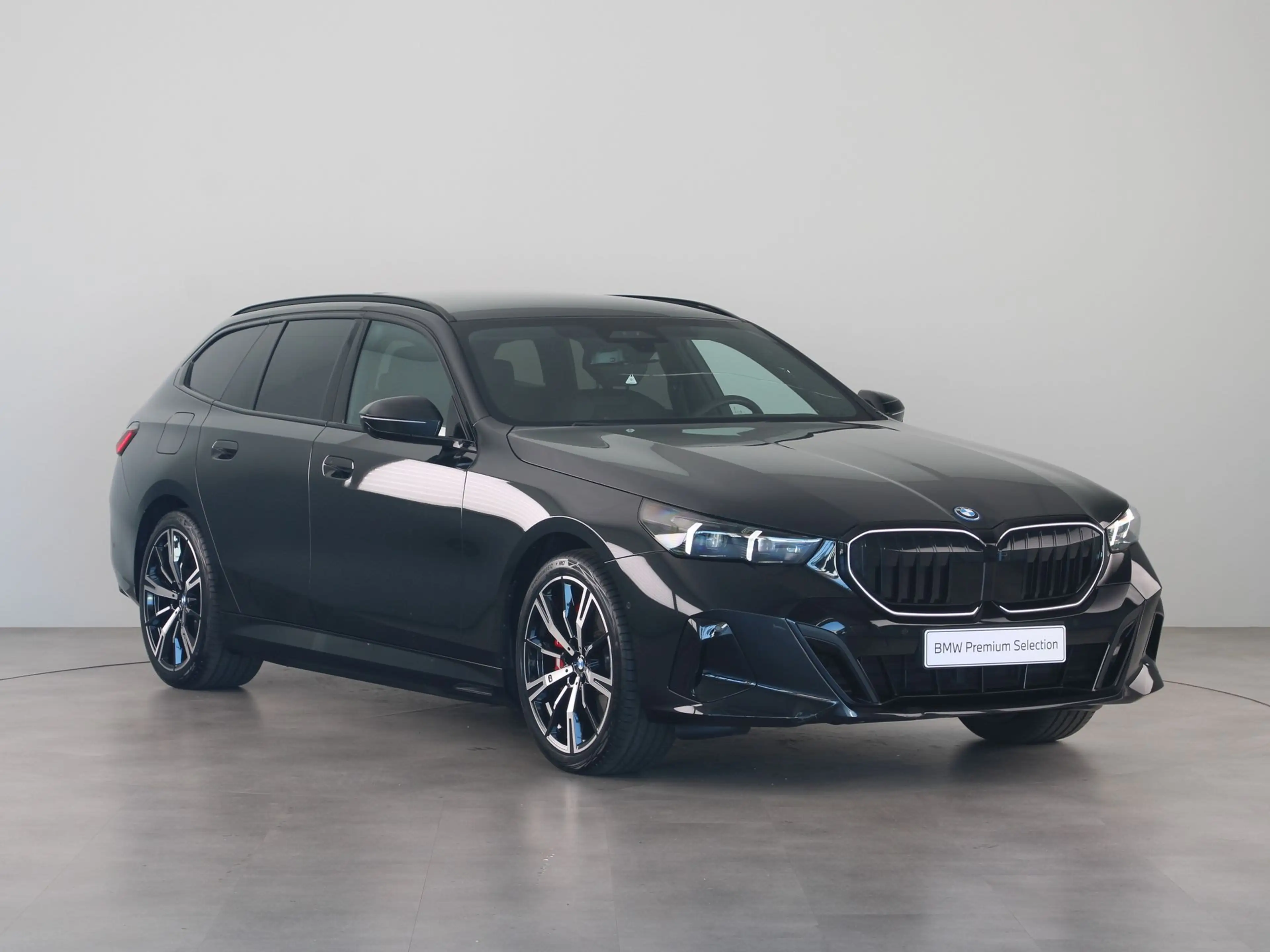 BMW 550 5 Serie Touring 550e xDrive — photo 9