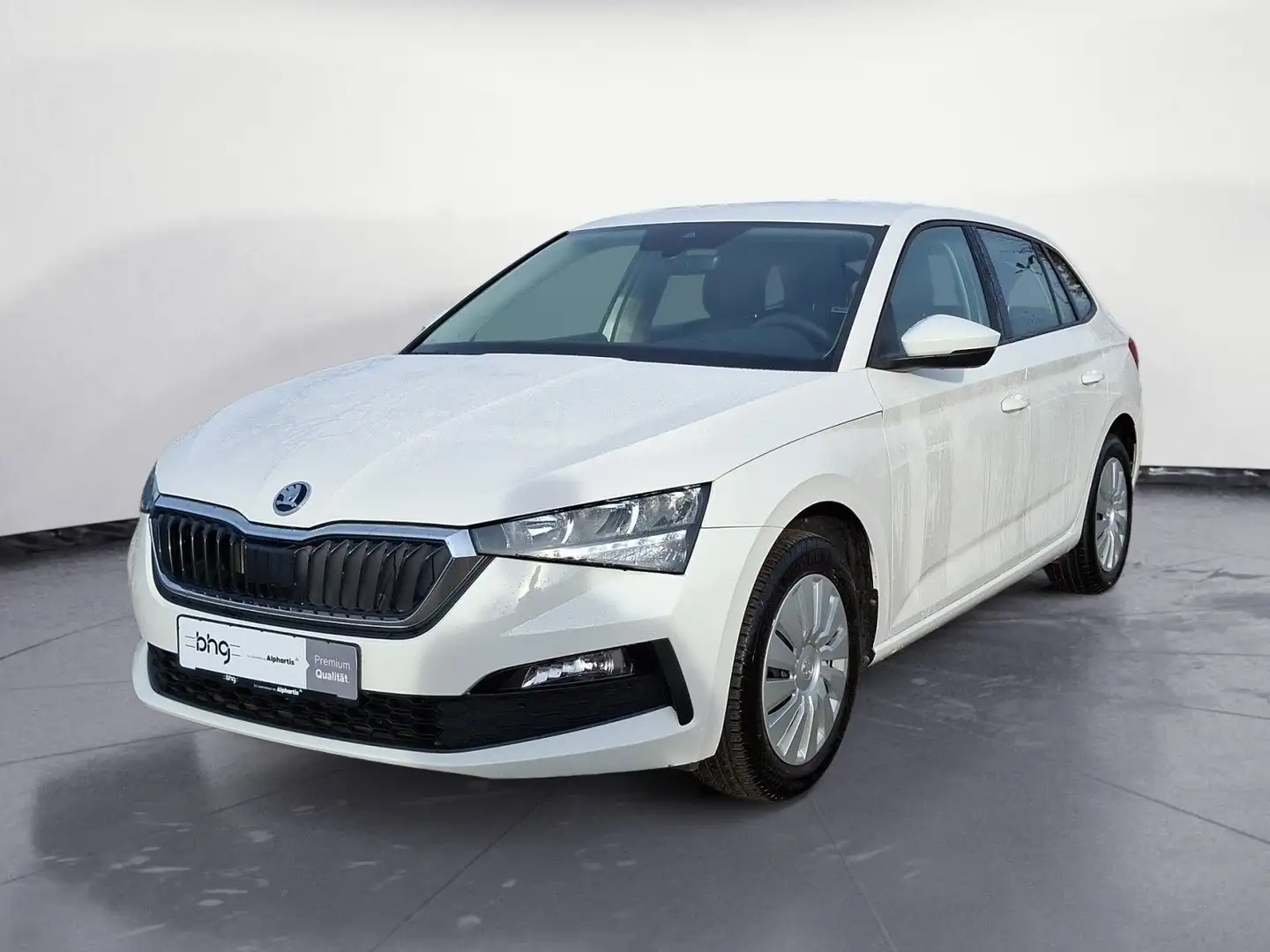 Skoda Scala 1.0 TSI SmartLink AHK Sitzheizung PDC Klim Weiß - 2