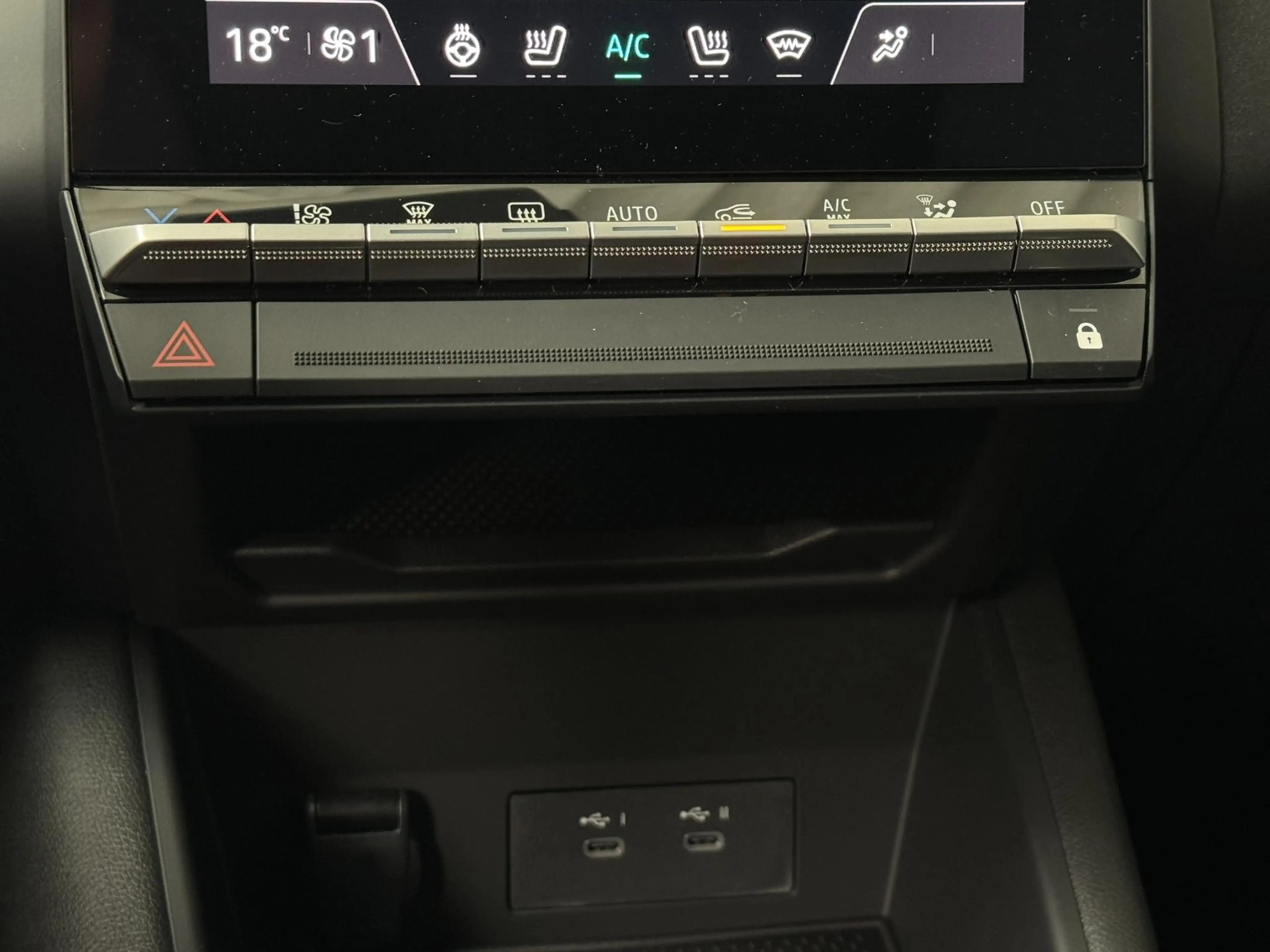 Mitsubishi Grandis 1.8 HEV Intense+ NIEUW UIT VOORRAAD LEVERBAAR | Ve — photo 12