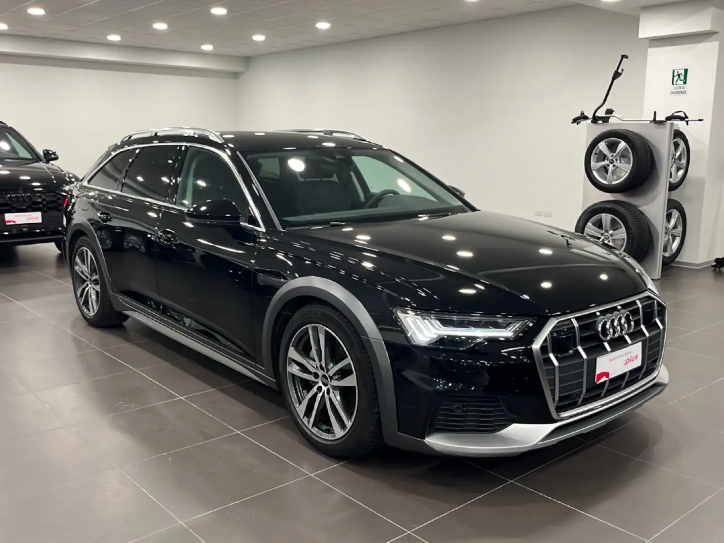 Audi A6 allroad A6 ALLROAD 40 2.0 TDI MHEV BUSINESS ADVANCED Noir - 2