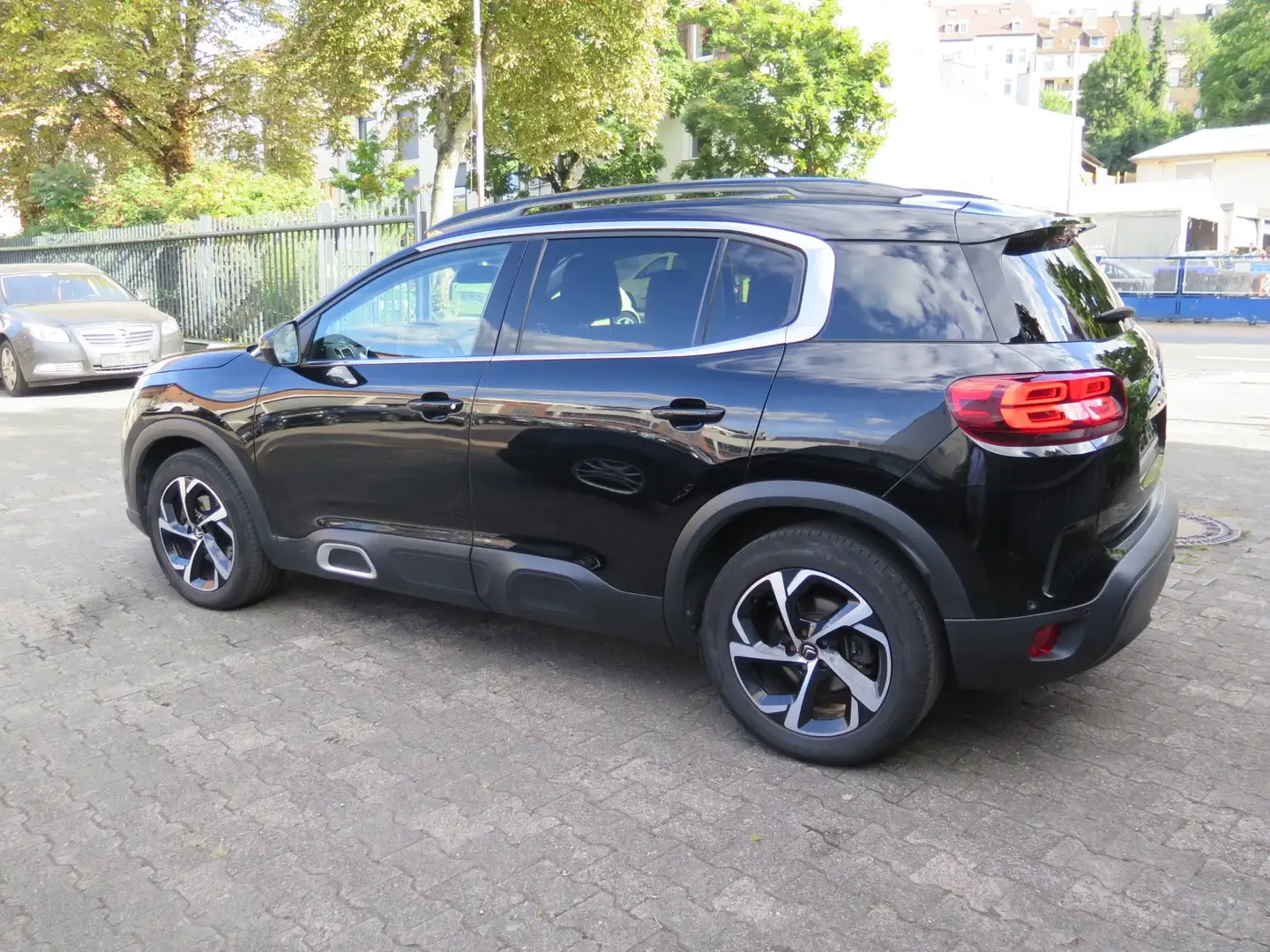 Citroen C5 Aircross Shine 1. Hnd 100.Tkm, lückenlos Scheckheft VOLL Schwarz - 2