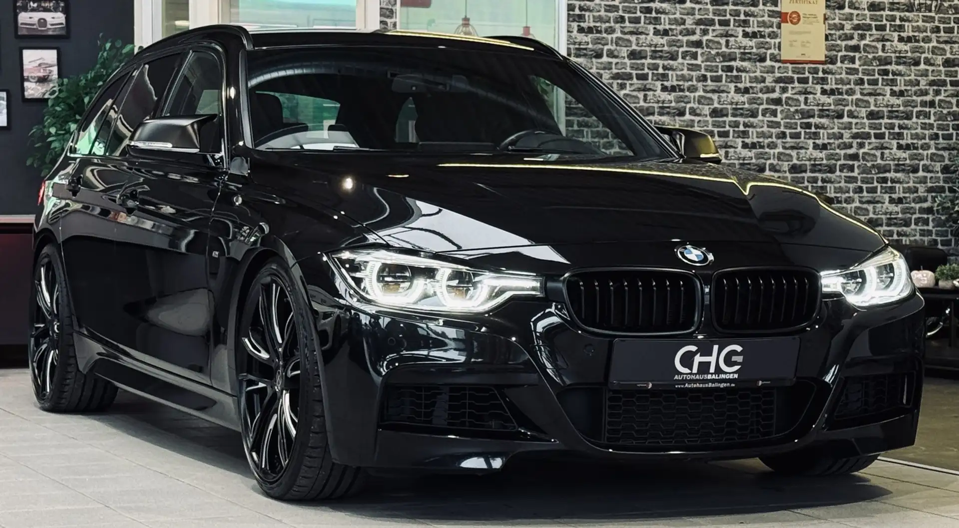 BMW 340 i xDrive M Performance M Sport 360PS Schwarz - 1
