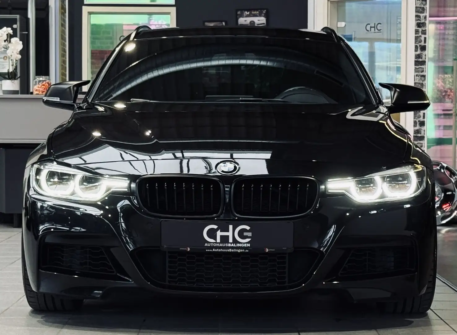 BMW 340 i xDrive M Performance M Sport 360PS Schwarz - 2