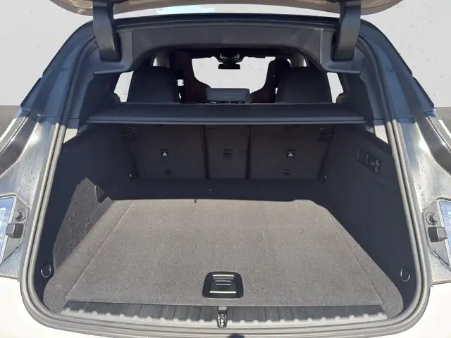 BMW iX xDrive60 112kWh Ansicht 19