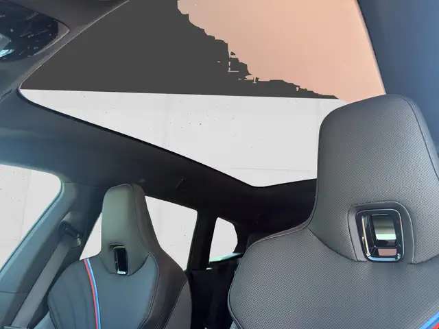 BMW iX xDrive60 112kWh Ansicht 18