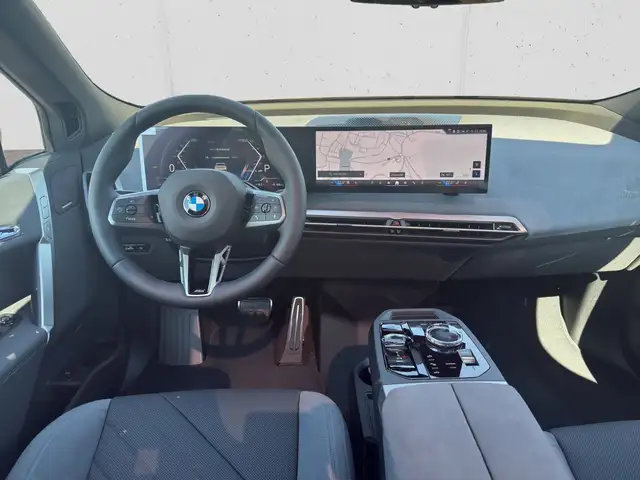 BMW iX xDrive60 112kWh Ansicht 13