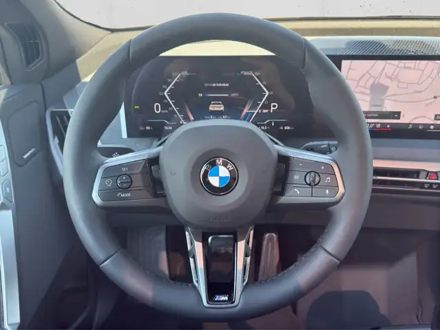 BMW iX xDrive60 112kWh Ansicht 12