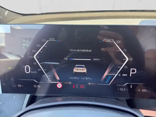 BMW iX xDrive60 112kWh Ansicht 11